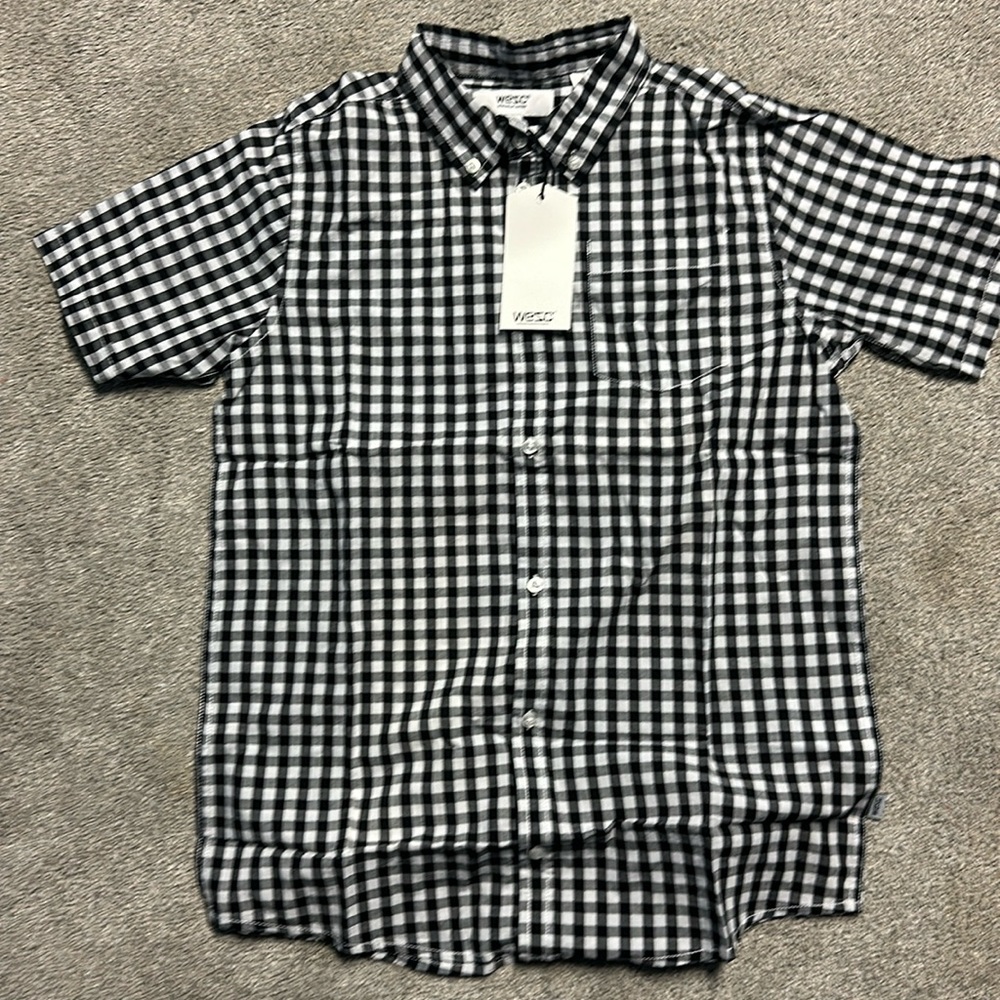 NWT boys button down Large 12
